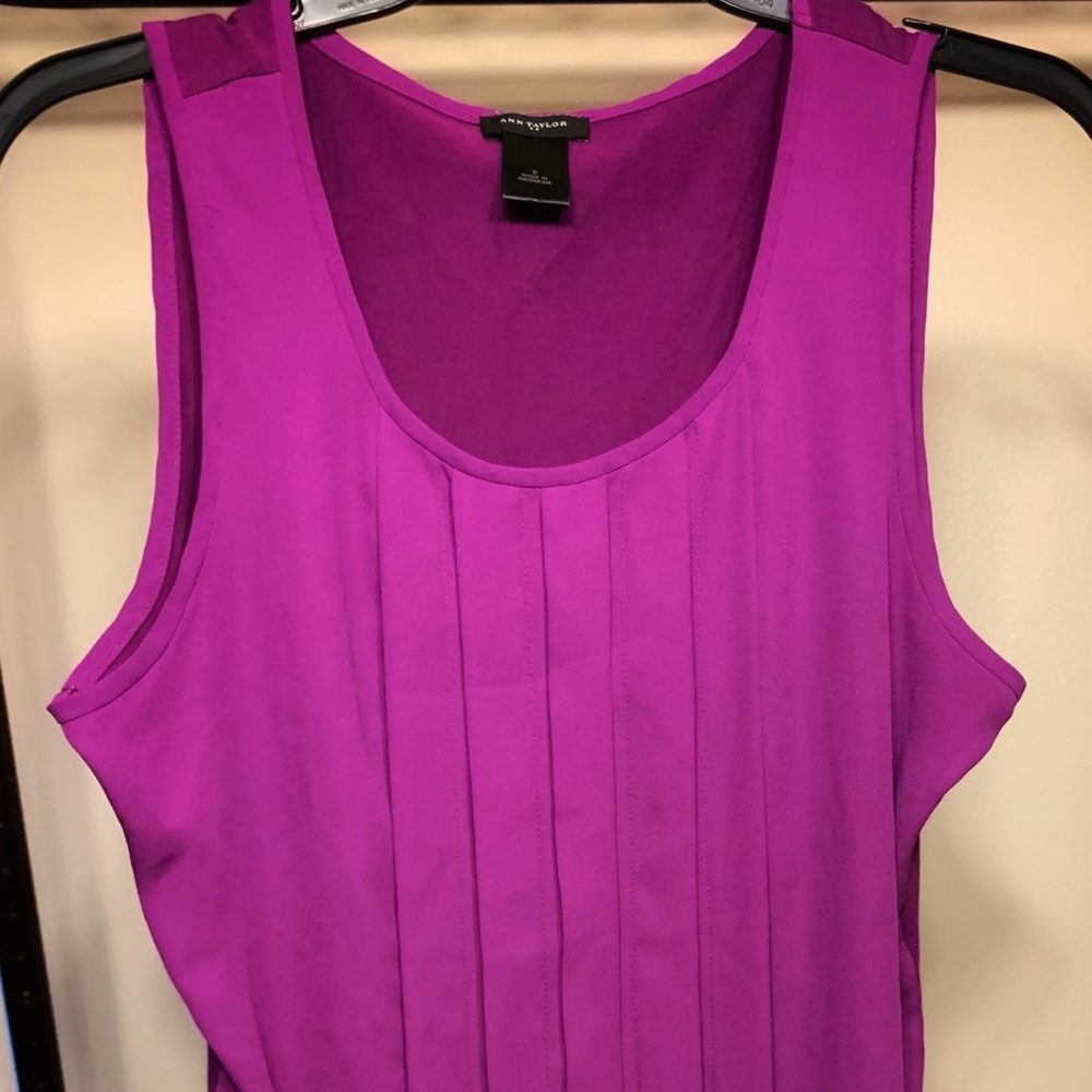 Fuschia pink top